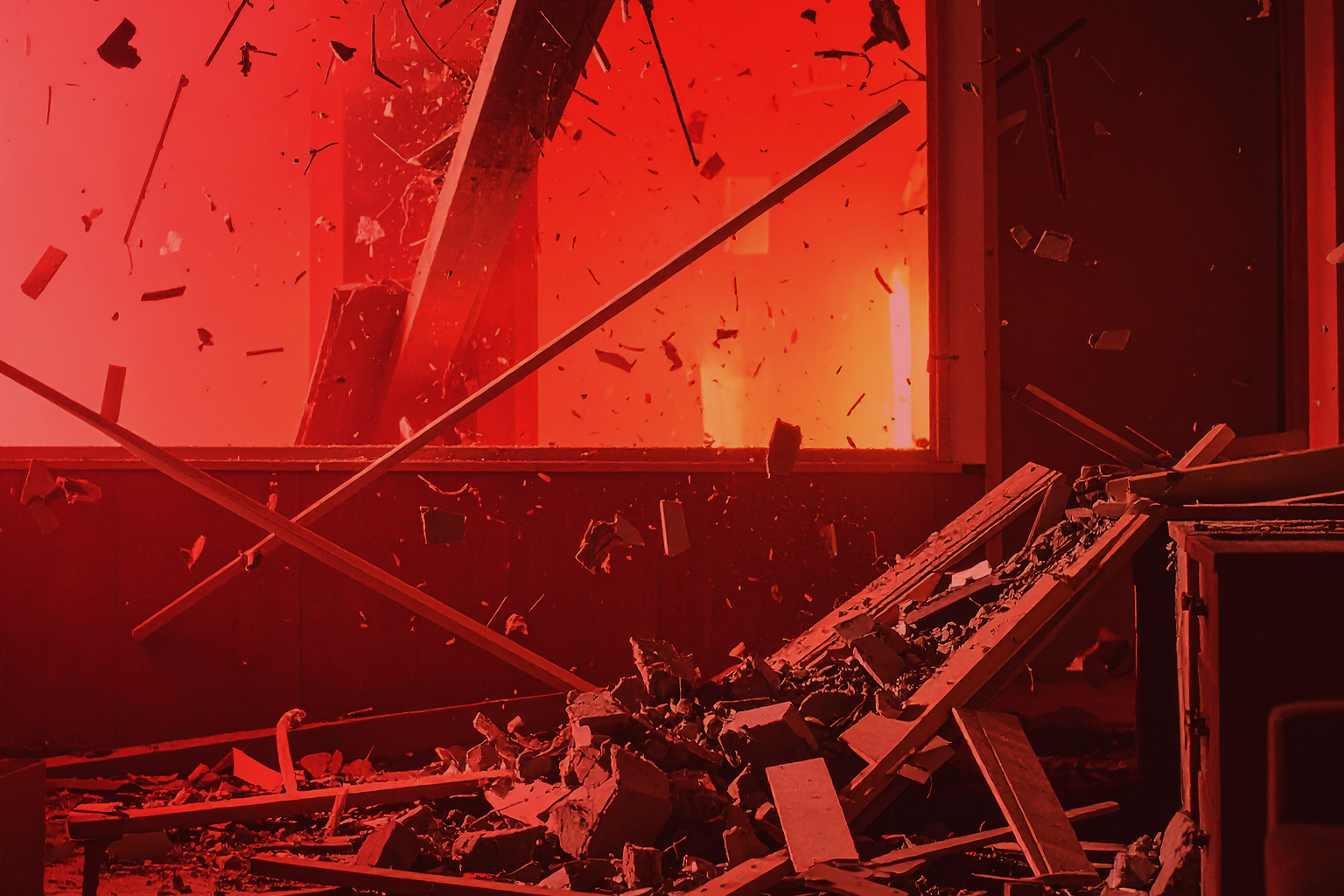 逆噴射家族：管理の爆縮と空間的転回――トキクロ制作の表象